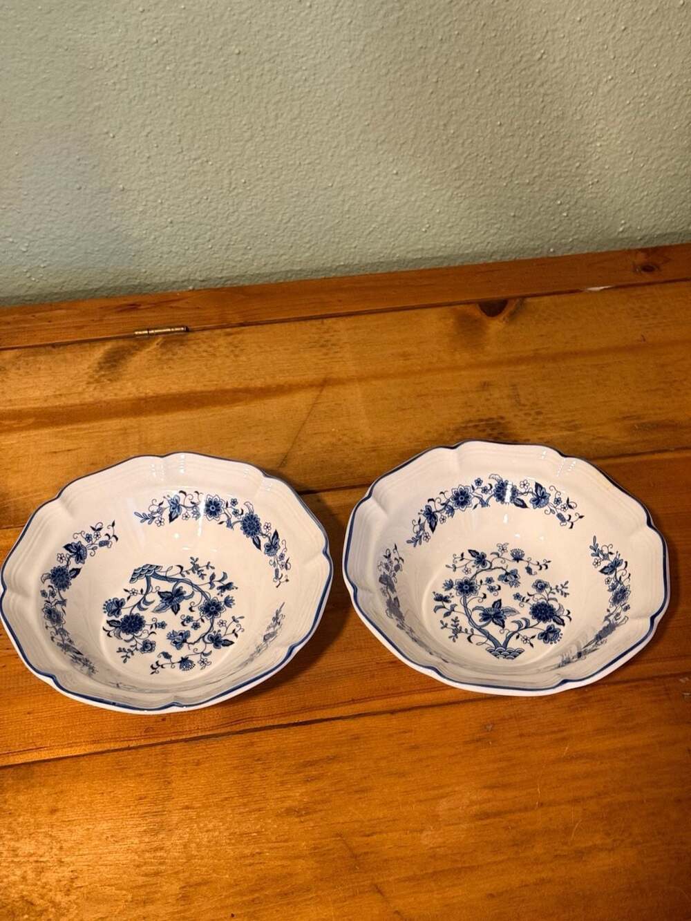 Hankook Seine Soup Bowl Set Of 2 Blue White Floral Scalloped Korea 7”